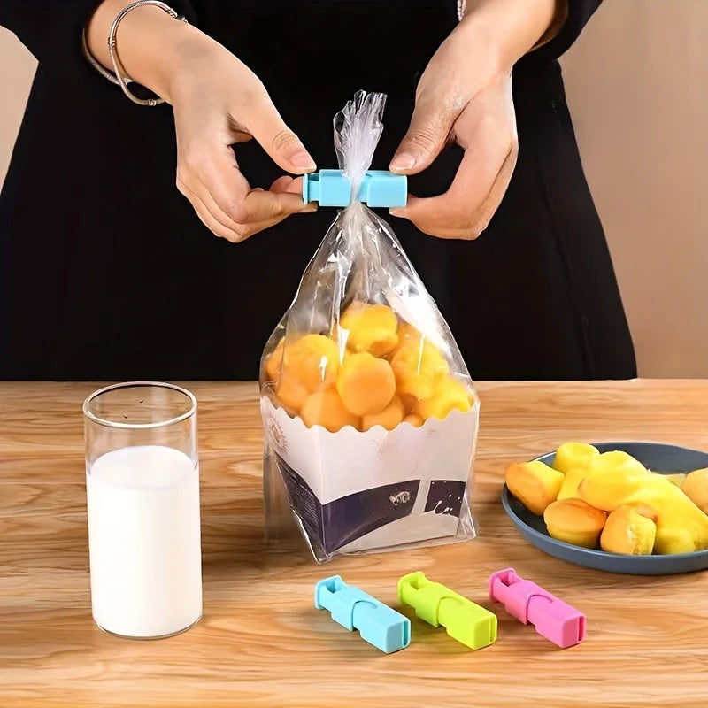 袋どめクリップ｜パンやお菓子の袋をワンタッチで閉じる